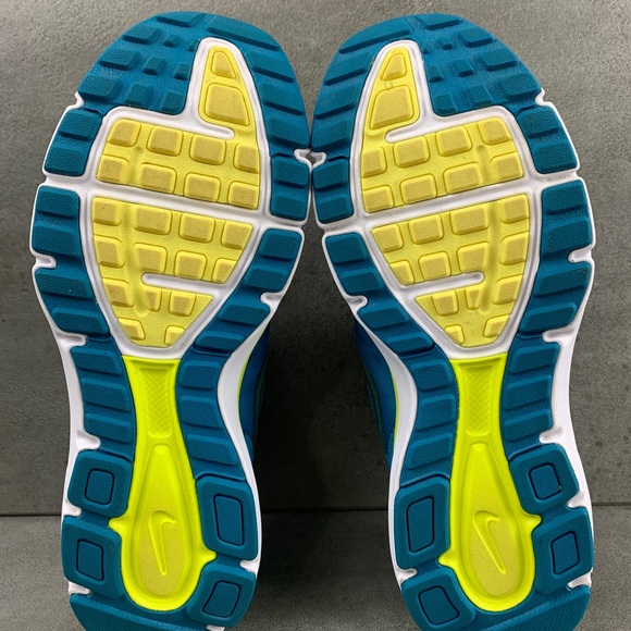 Nike Boys  Size 6 Y Dual Fusion 525593-401 Green Running shoes Sneakers. - Picture 9 of 11
